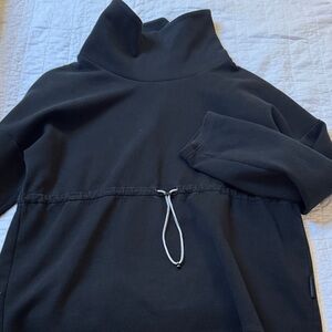 Varley black High Neck Pullover, XS